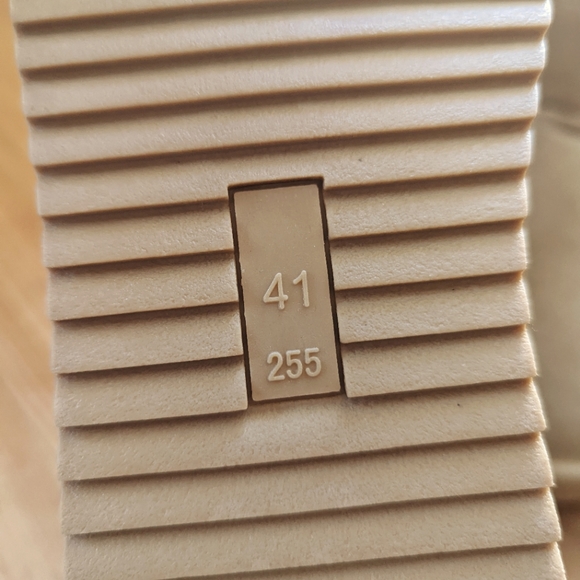 Winter Booties - Picture 7 of 7